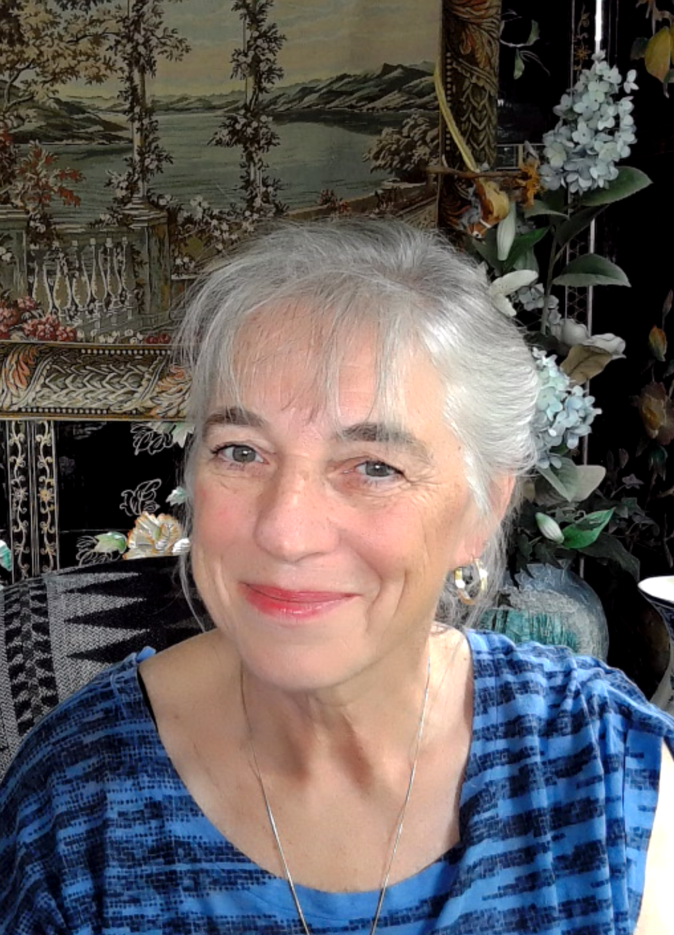 Image of Dr. Lynda Mainwaring